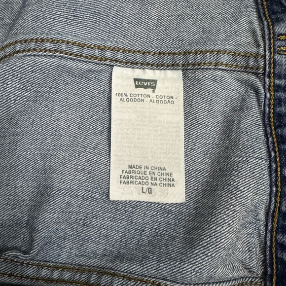Levi's Blue Denim Jacket Size: Large | Color: Blue | Brand: Levi’s - Picture 9 of 11